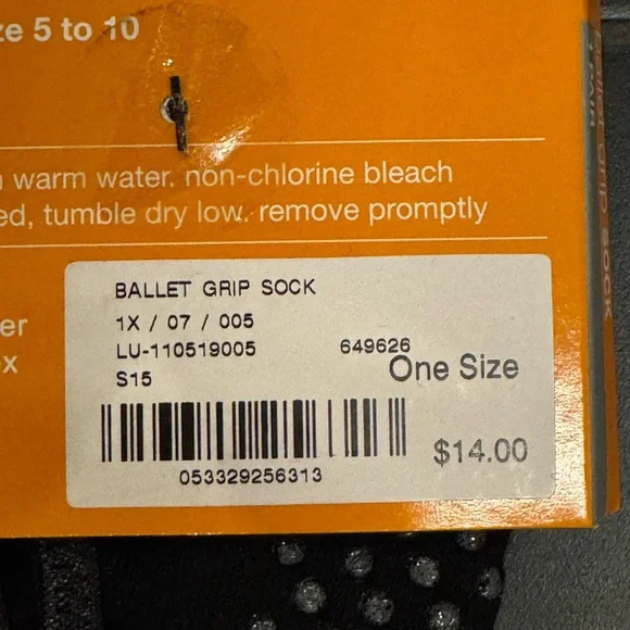 Lucy ballet grip sock - Picture 4 of 5